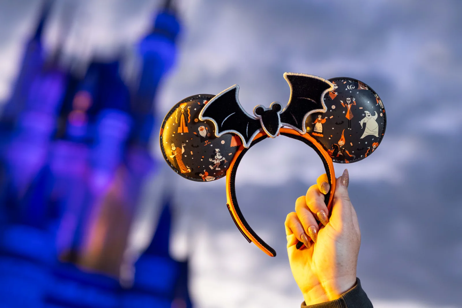 Glow-in-the-dark ears with detachable bat attachment