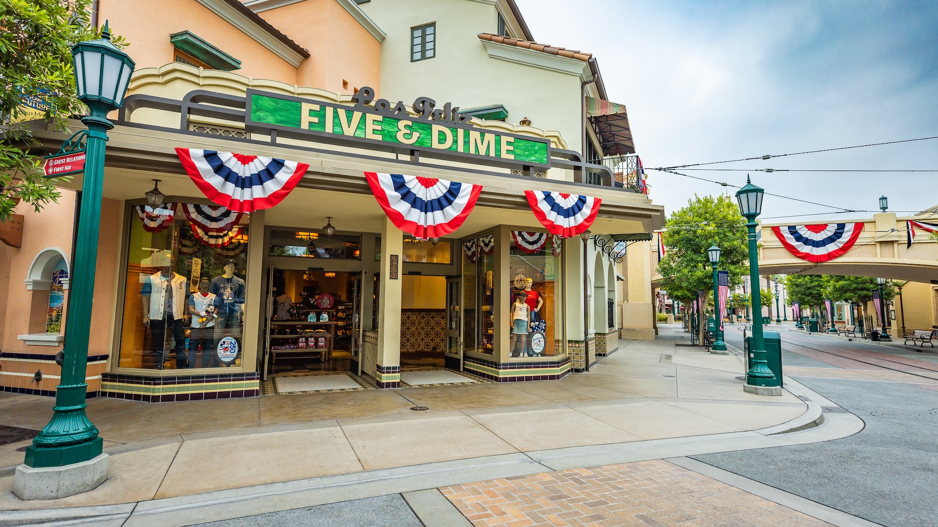 Apple Pie Churro and Rocket Soda at Disneyland Park