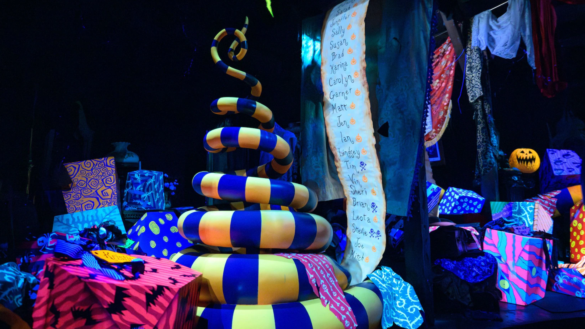 Interior scene from Haunted Mansion Holiday showing holiday décor