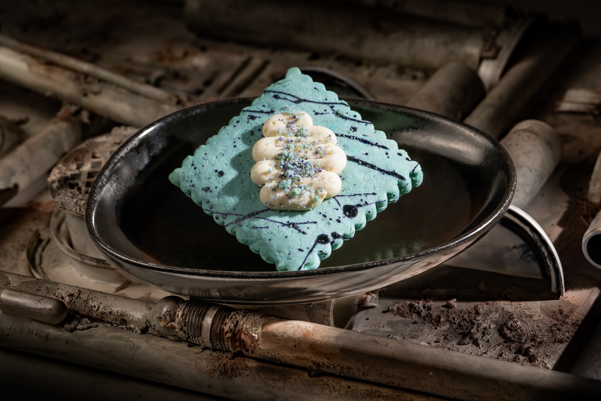 Kerkoiden Blue Cake spiced vanilla shortbread cookie