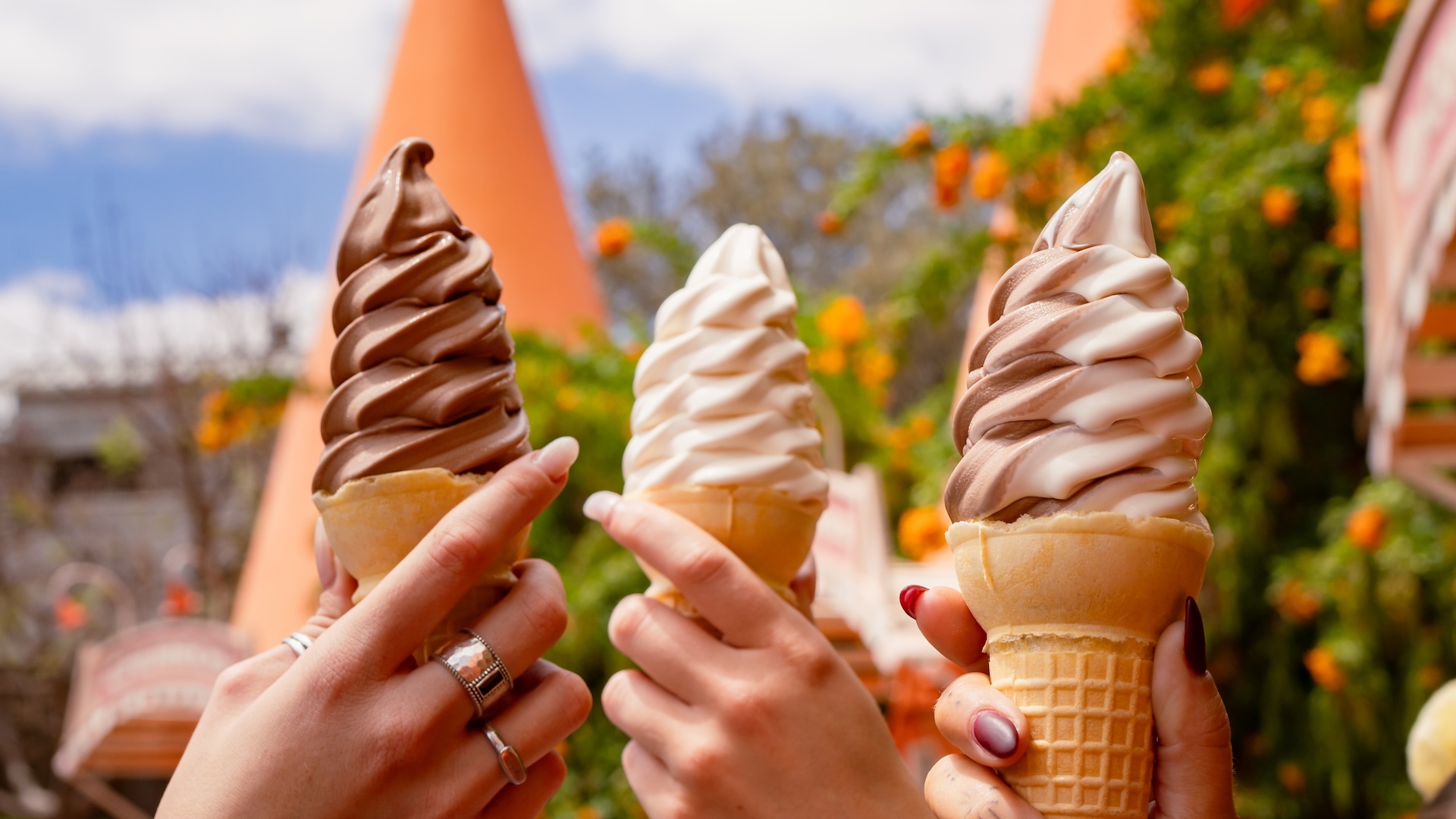 Cozy Cone Motel soft serve in a cone
