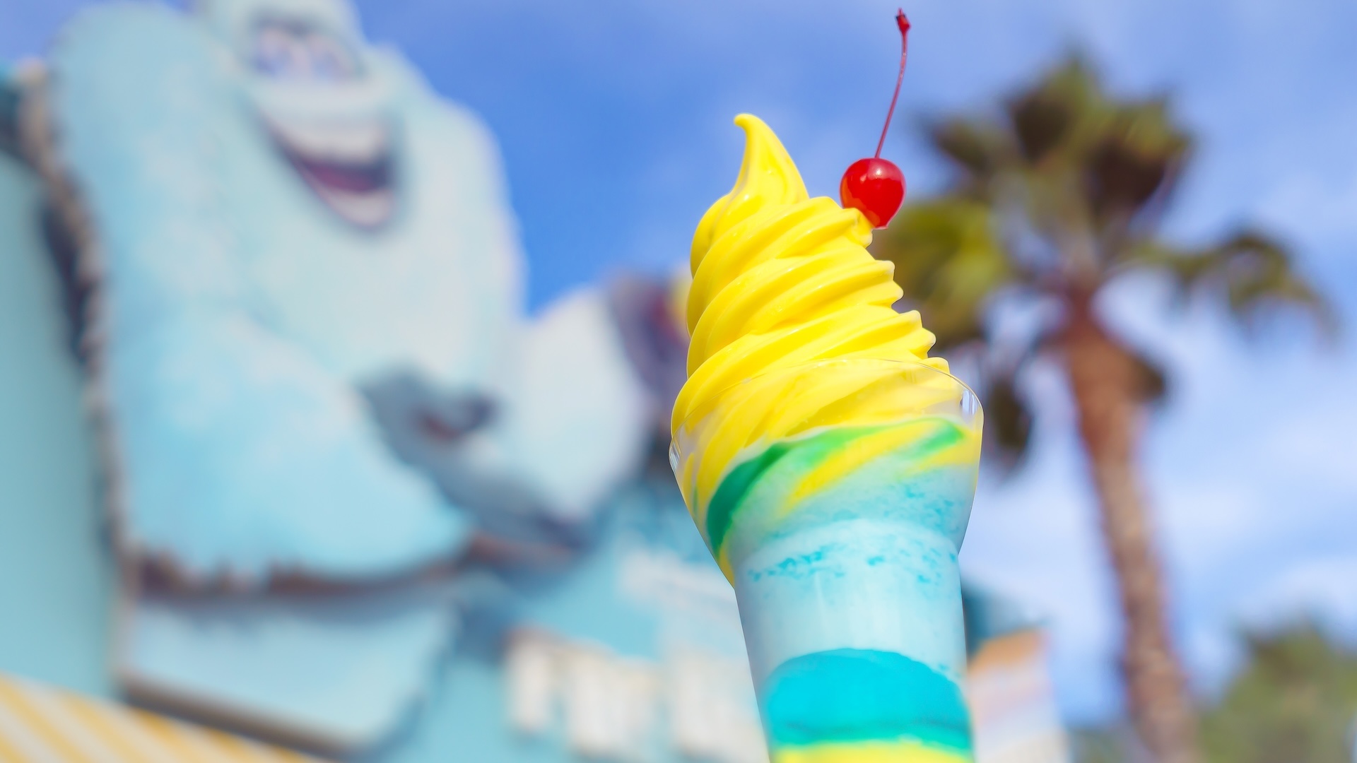Adorable Snowman Frosted Treats' Pixar Pier Frosty Parfait