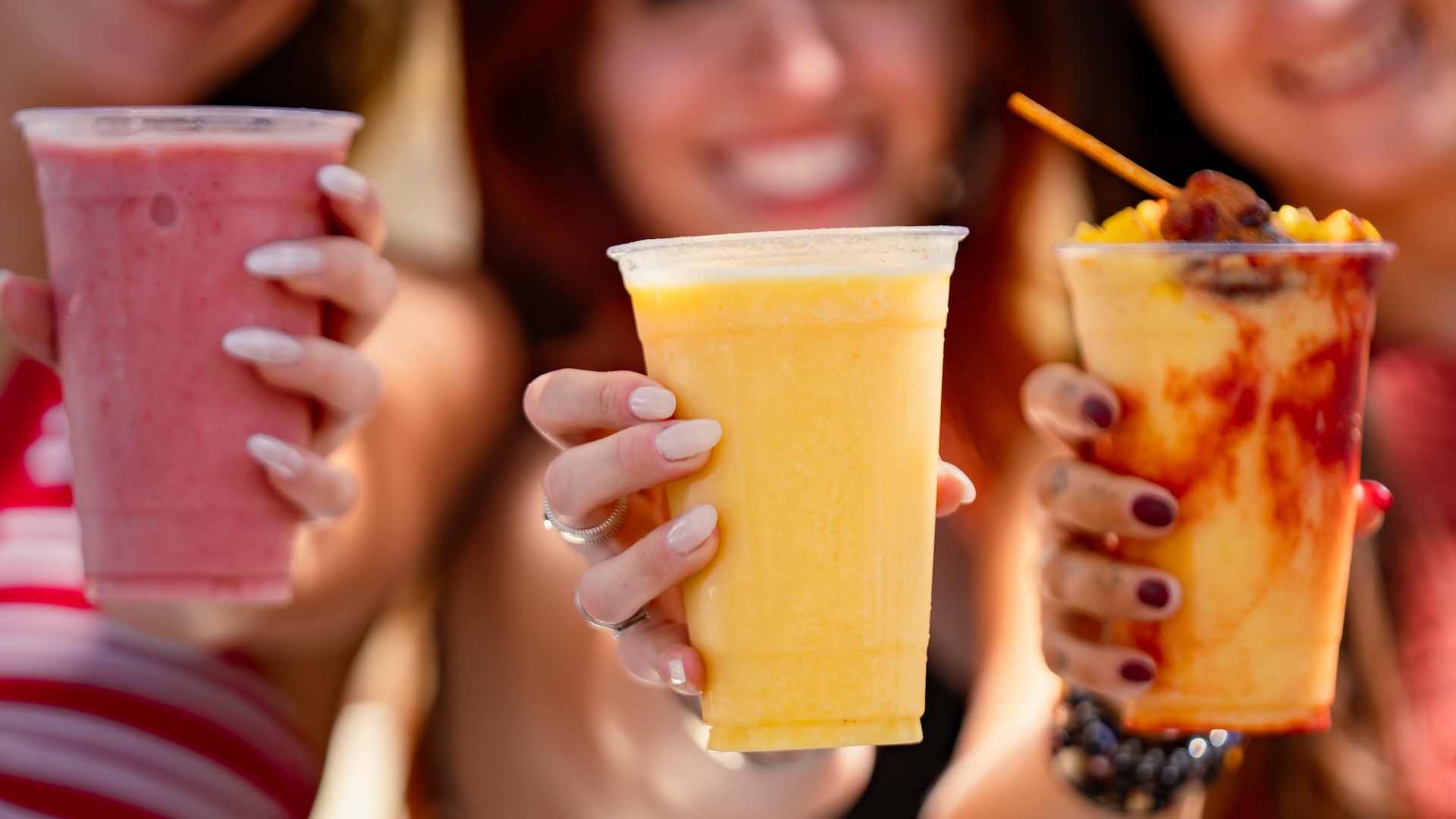 Schmoozies! blended smoothies and drinks