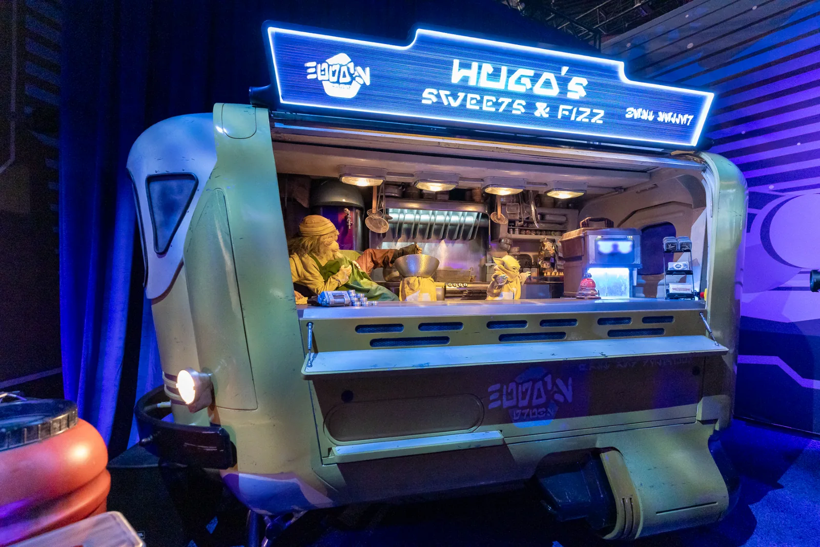 Hugo's Sweets & Fizz animatronic food truck for Star Wars area