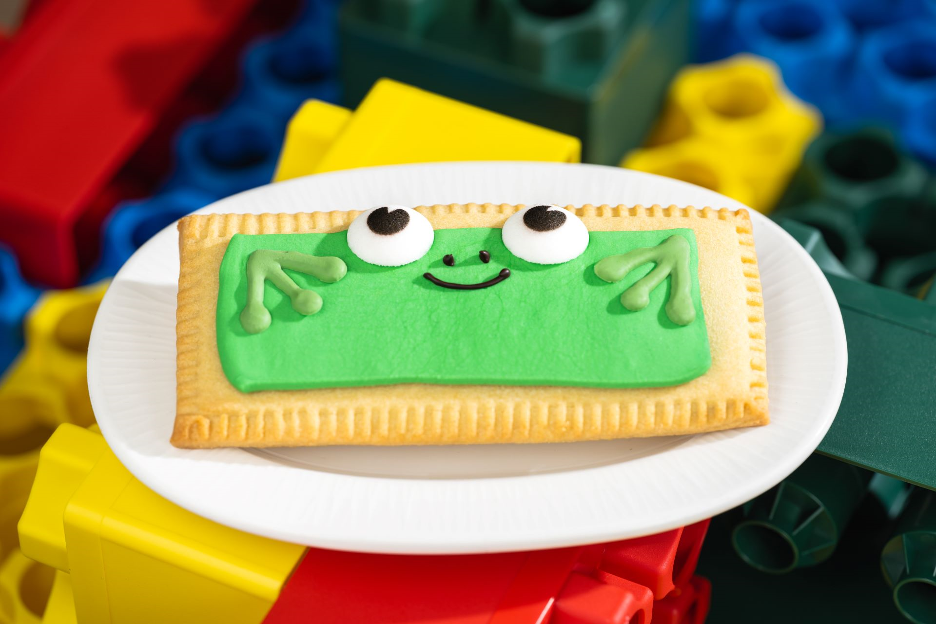 Lilypad Lunch Box Tart at Woody's Lunch Box in Disney's Hollywood Studios