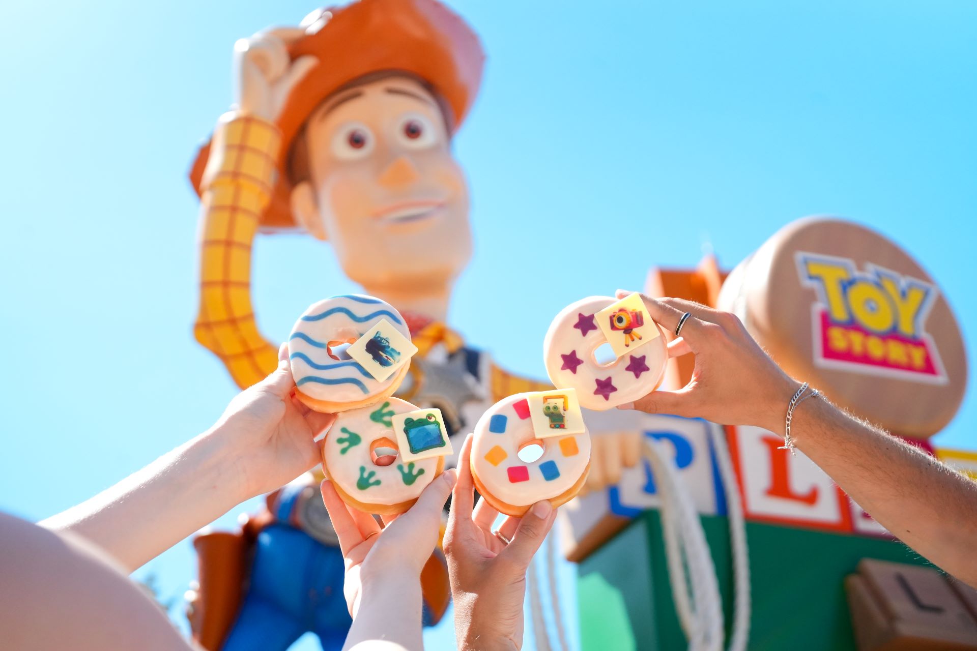 Toy Story doughnuts at Searchlight Kiosk in Disneyland Paris
